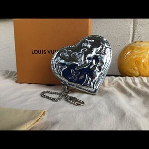 Louis Vuitton Vernis Miroir Porte Monnaie Case
